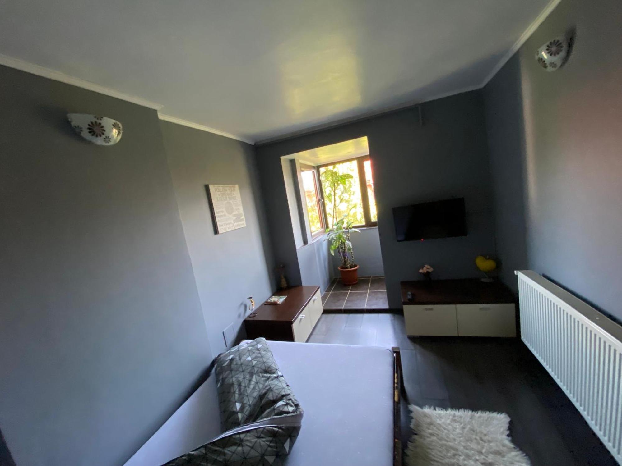 Comfort Home Apartment 2 Petrosani Exterior photo