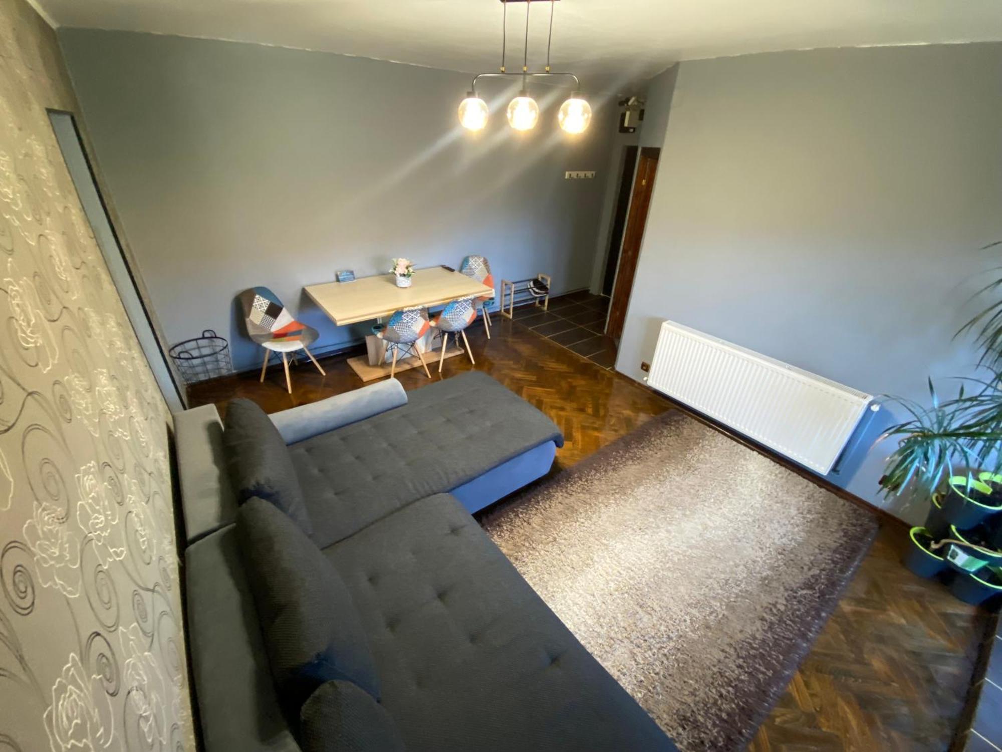Comfort Home Apartment 2 Petrosani Exterior photo